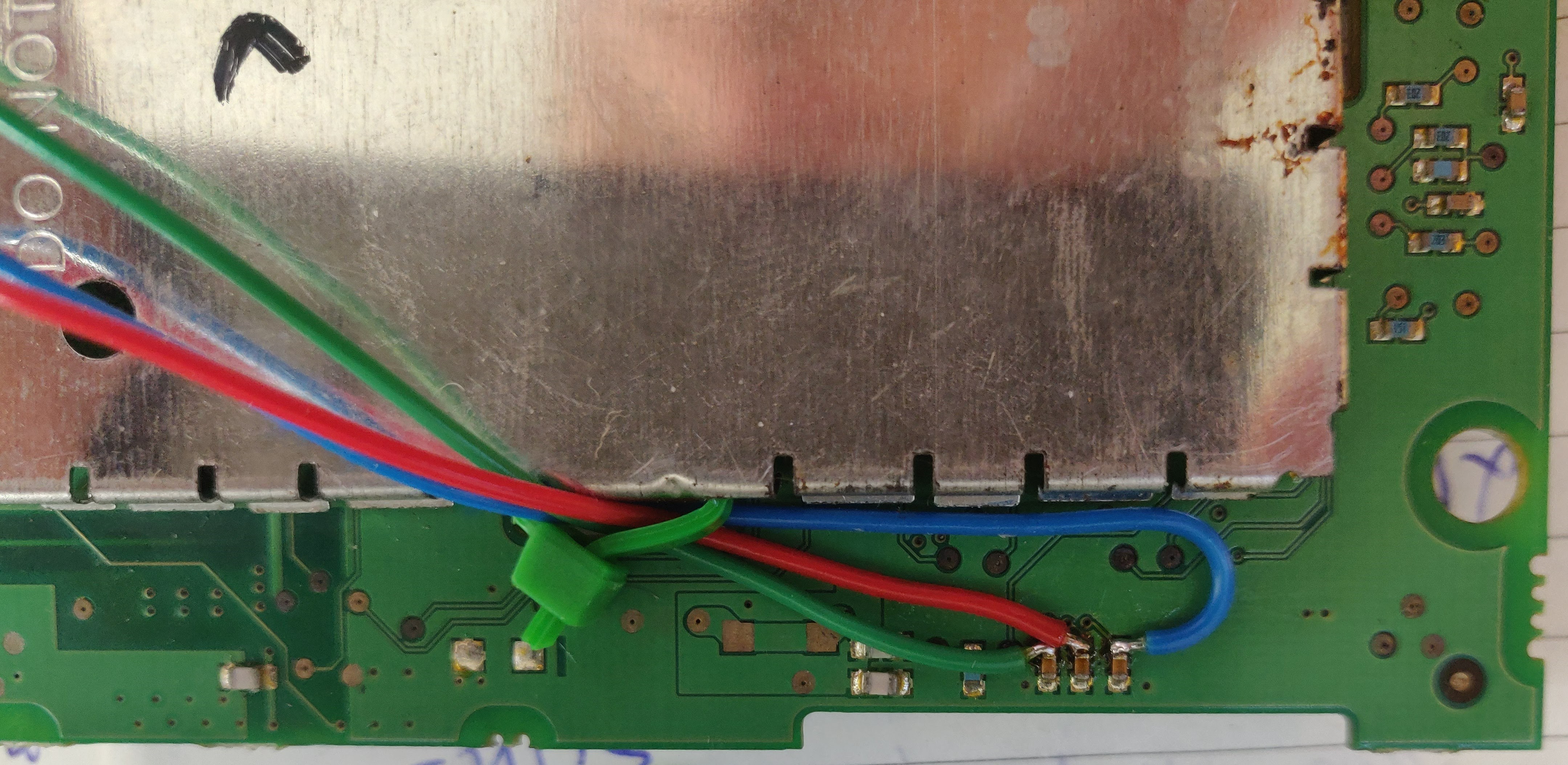 Here is where the Audio Input is tapped into the iPod input signals. Audio tap-in